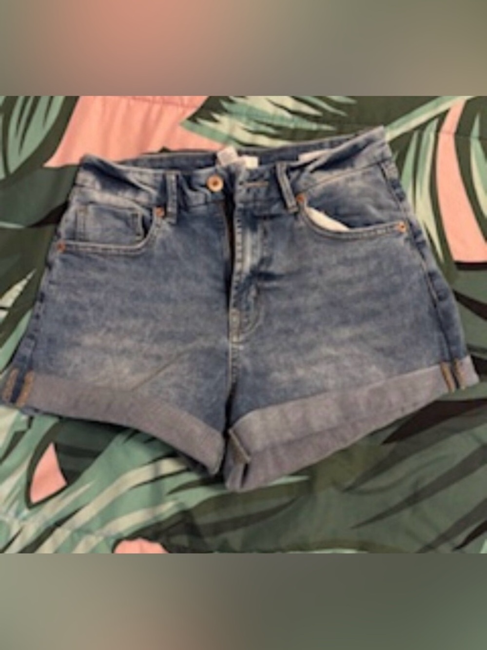 Forever 21, size XS, Classic High-Rise Blue Denim Shorts